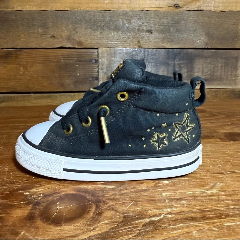Converse Chuck Taylor All Star Toddler size 7 Gold Star Canvas Street‎ Sneakers